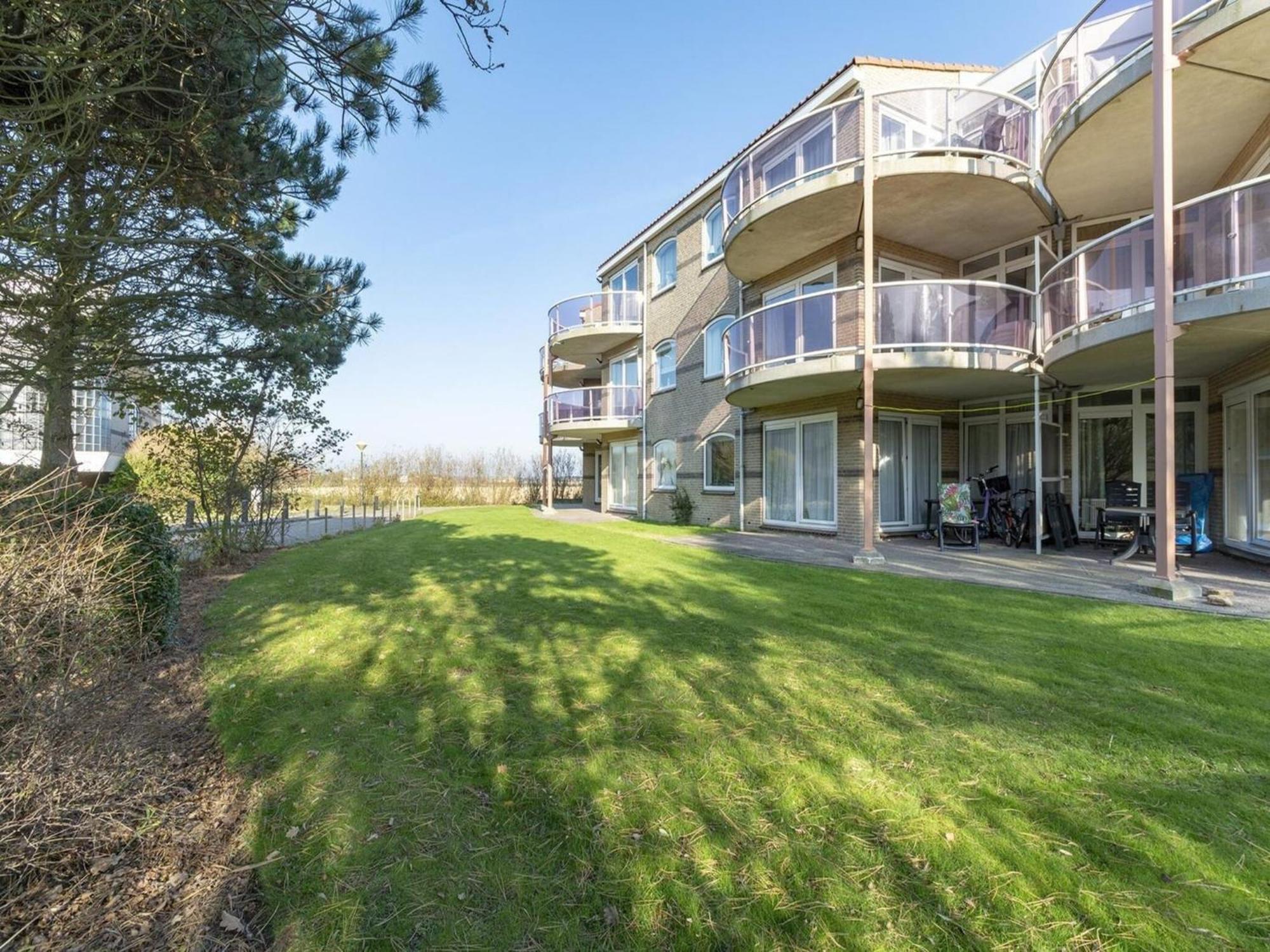Stunning Apartment Near Sea By Belvilla Julianadorp Exterior photo